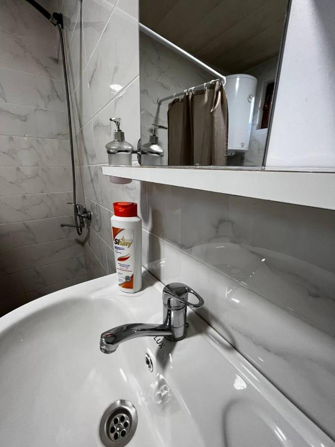 Guesthouse Data Mestia Kültér fotó