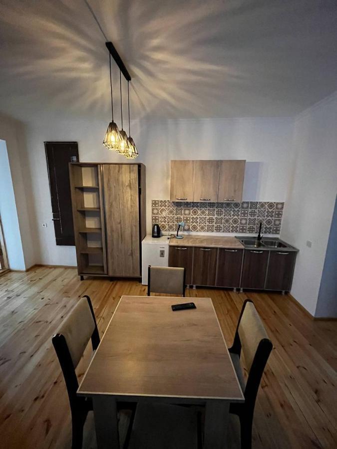 Guesthouse Data Mestia Kültér fotó