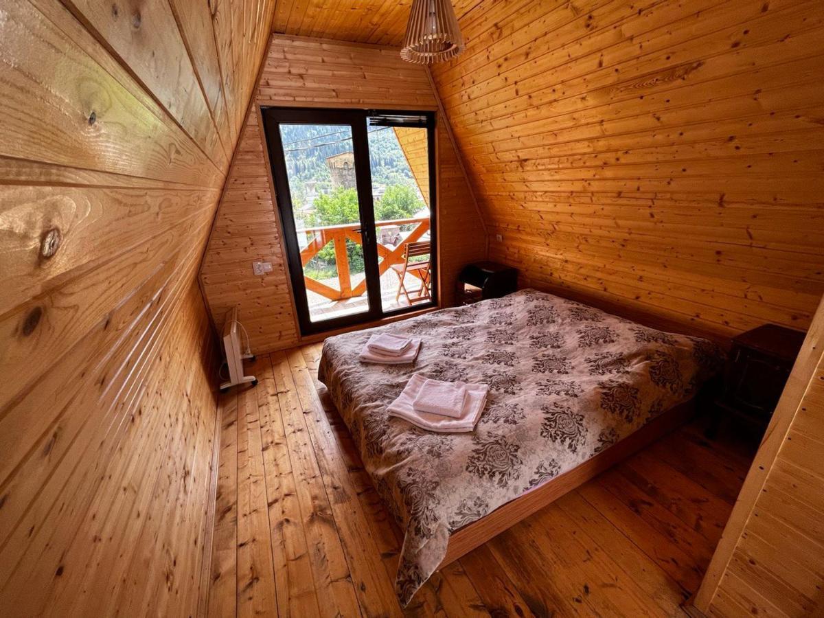 Guesthouse Data Mestia Kültér fotó