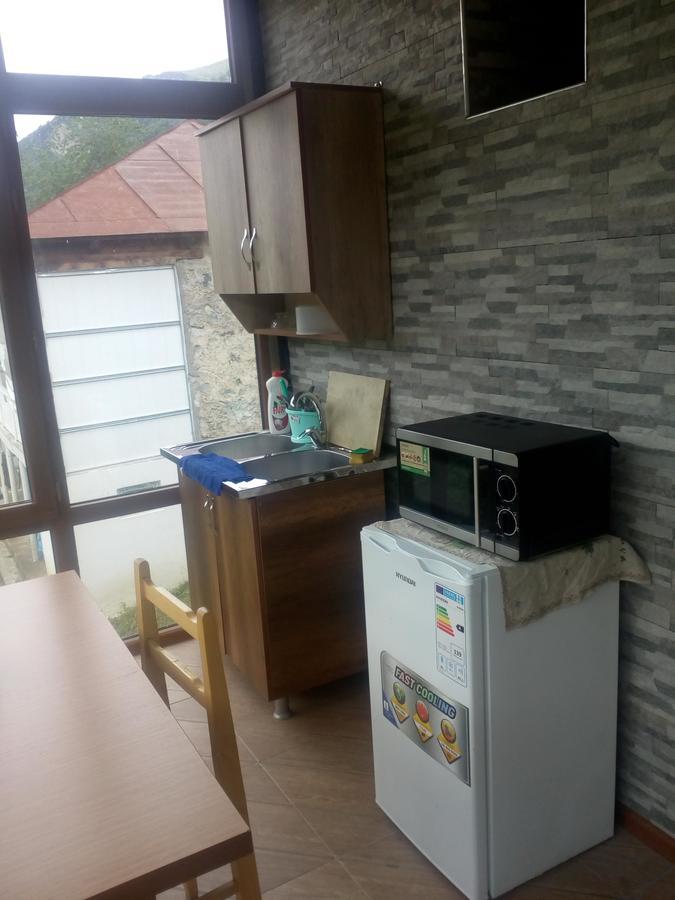 Guesthouse Data Mestia Kültér fotó